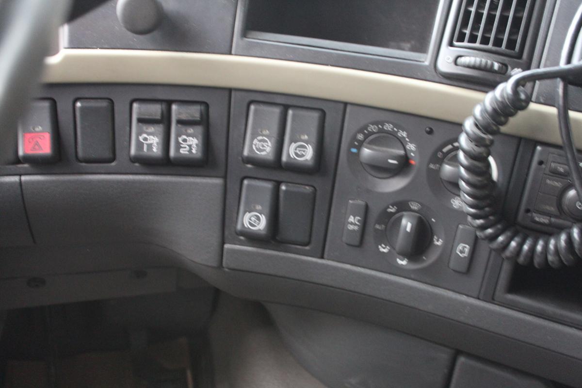 2010 Volvo FH-540 Tank/Bulk Bil, 500000 km