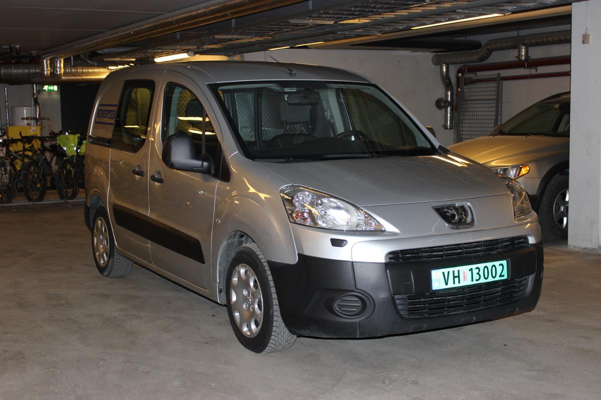 2009 Peugeot Partner, Hengerfeste/Servicer, 109000km