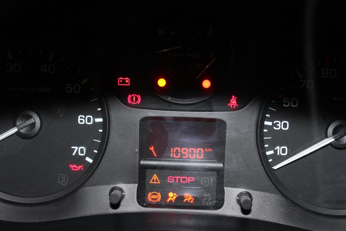 2009 Peugeot Partner, Hengerfeste/Servicer, 109000km